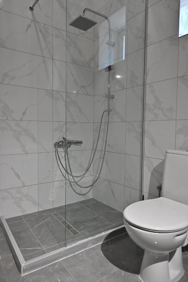 Lithino Rooms Каламата Екстериор снимка